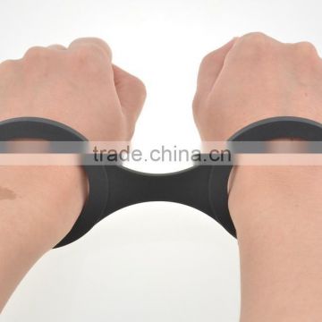 2016 NEW silicone Sex handcuff bondage famale male Restraints handcuffs bondage