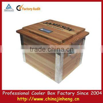 outdoor wooden cooler box