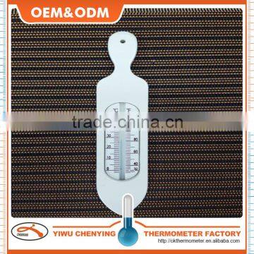 Household indoor plastic thermometer w/ white housing blue kerosene filled C/F showed w/ hole cheap price accurate temperature