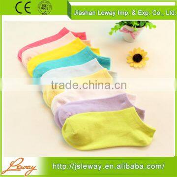 China Manufacturer New 2014 Winter Warm Own Design Low Cut cotton Yoga Socks Anti slip Socks for Women