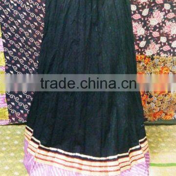 Designer Skirts - Manufacturer & Wholesaler