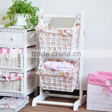 wholesale morden wooden shelf with hanging magazine collection basket