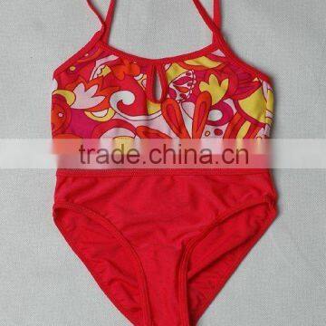 Two pieces children's swimwear