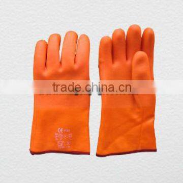 Fluorescent orange color gauntlet cuff sandy finish pvc glove-5123.01