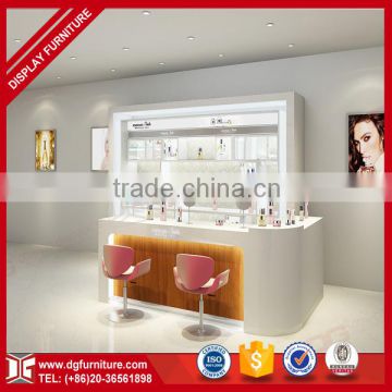 New design cosmetic shop furniture