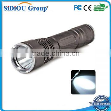 ipx-8 q6 waterproof led flashlight