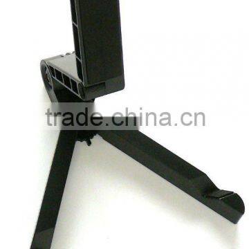 Foldable stand for ipad