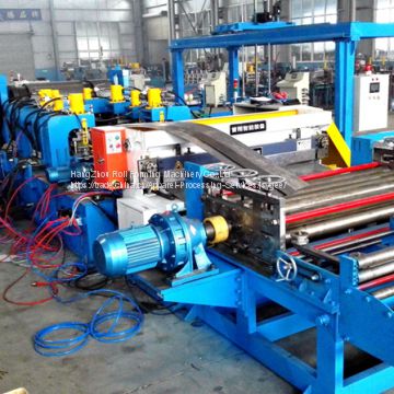 Carriage steel floor plate forming machine