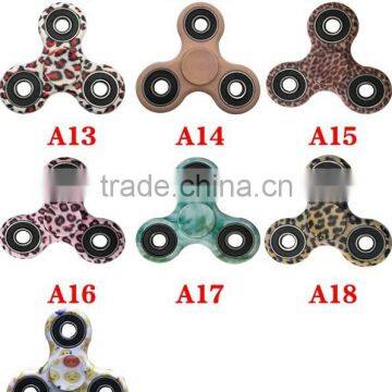 2017 CE Certificate Hot Selling Ceramic 608 Bearing camouflage color Fidget Spinner