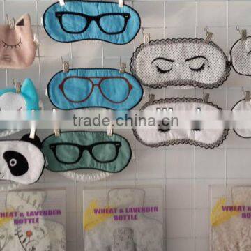 eye mask-shaped instant hot cold pack