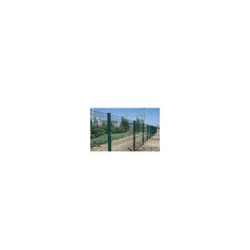 wire mesh fence