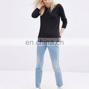 New High Quality Sexy Women Girl Lady Cold Shoulder Black Cotton T Shirts Stylish Tops OEM photo-3