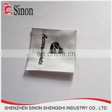 low minimum label garment heat seal labels garment patch labels for clothing