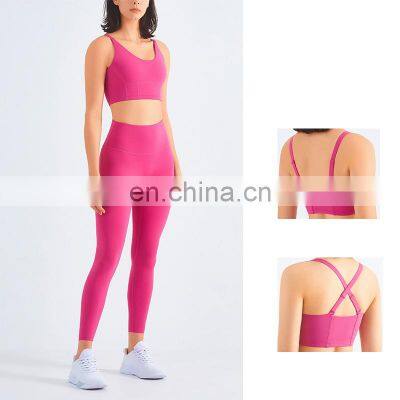 Top Sale Adjustable Straps Bra 2 Piece Yoga Suit Set Crotchless Anti Slip Leggings Sports Wear Running Active Outfit For Women