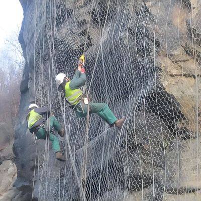 Double Twist Hexagonal Mesh Rockfall Netting Drapery System for for Rockfall Mitigation Slope Consolidation Works photo-5