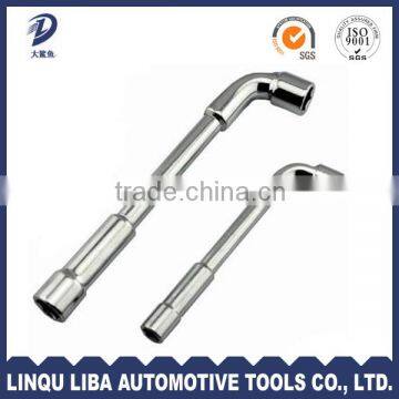 High Quality China Factory Manufacturer Light Duty Perforation Tire Socket Wrench