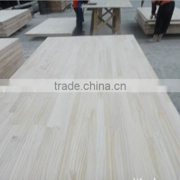 wholesale price with best quality pine wood/New Zealand pine finger jointed wooden timber board