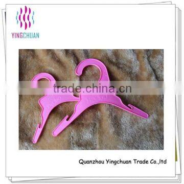 Cute design dog plastic clothes hanger