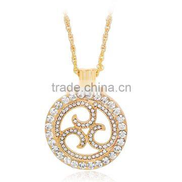 2016 New Arrive Hollow Out Long Chain Necklace Round Gold Plated Rhinestone Pendant Necklace for Women Jewelry Gifts