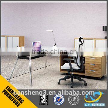 Main business12mm tempered clear glass aluminum frame office desk