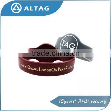 Custom rfid silicone wristband personalized wristband