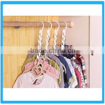 Top Quality Space Saving Wonder Hanger