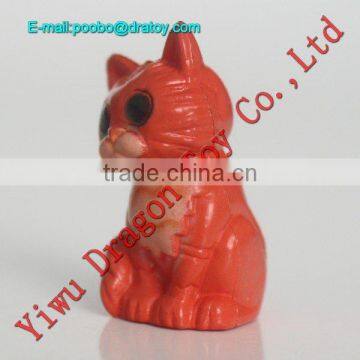 Small plastic cartoon animal figurines toy