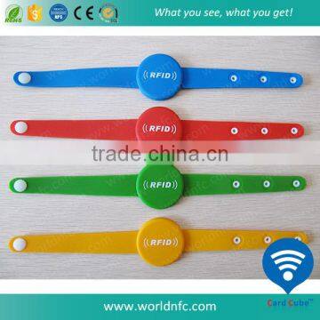 Waterproof NTAG213 Chip PVC NFC Wristband for Swimming Pool photo-2