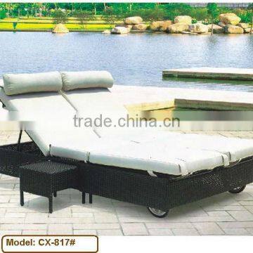 outdoor wicker bed