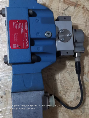 MOOG valve D662-4622