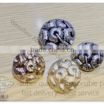 2014 new design custom skull pattern metal button for garment accessory