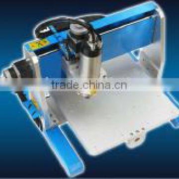 Mini type and desktop size/easy operate/ less space occupy /desktop engraving machine