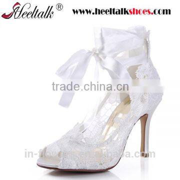 Handmade high quality white lace bridal wedding shoes