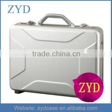 Silver Aluminum Business Traveling Laptop Attache Suitcase Aluminum Tools Briefcase With Combination Lock ZYD-SM111906