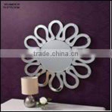 Flower shape wall mirror