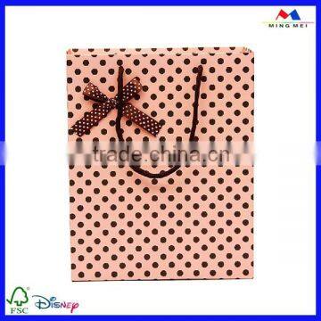 china wholesale paper handbag with ribbon for apparel packaging