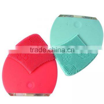 Shenzhen hand held massager round cleaning brush