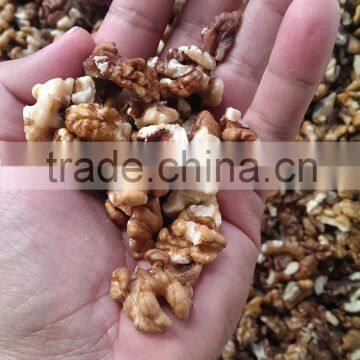 Walnut kernels