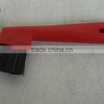 Hoof pick w/brush