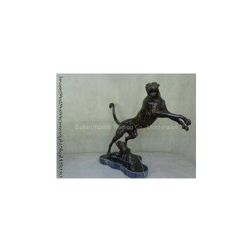 Bronze cheetah sculpture for decoration