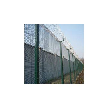 High quality barbed wire mesh 358fence / safety airport fence / 358 anti climb fence