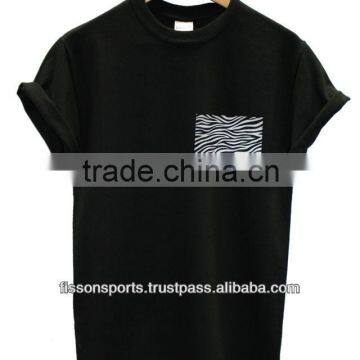 Contrast Pocket T-shirt / T-shirt With Font Pocket