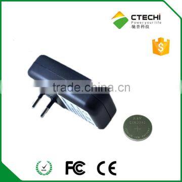 Charger for Rechargeable Button Cell CR2032, CR2025, ML2032 Charger