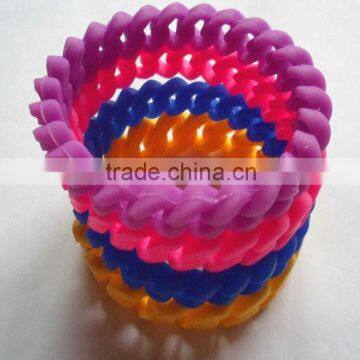 twist silicone bracelet for sale