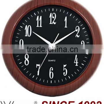 Plastic Material Wooden Color Antique Quartz Wall Clock