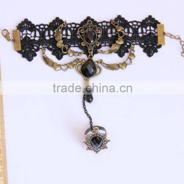 Jewelry Lace Bracelet With One Chain Ring photo-4