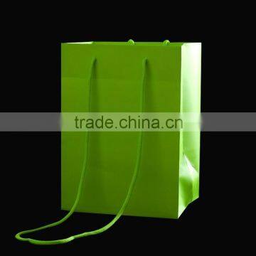 Flower packaging central folded paper porto bag