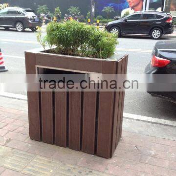 Multifunctional flower box