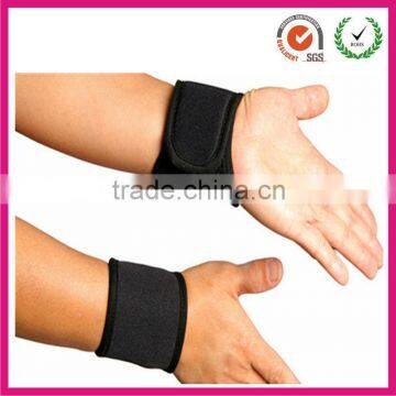 Vogue OEM sports wristbands and football