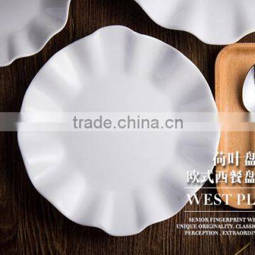 Ceramic dinner white wavy style round Plate and dish for restaurants